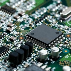 Componentes eletrônicos e informática